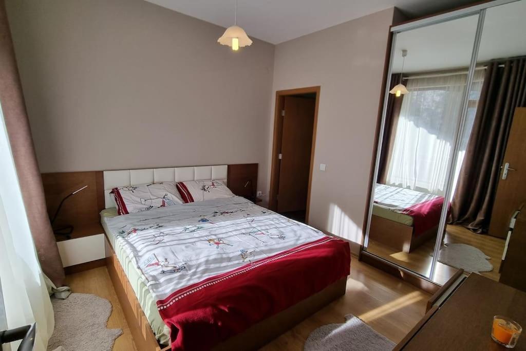 Bh & Semiramida Ski Apartment โบโรเวทส์ ภายนอก รูปภาพ